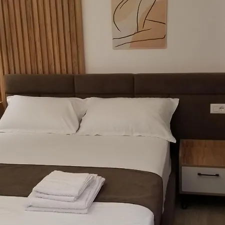 2a New Bazaar Apartament