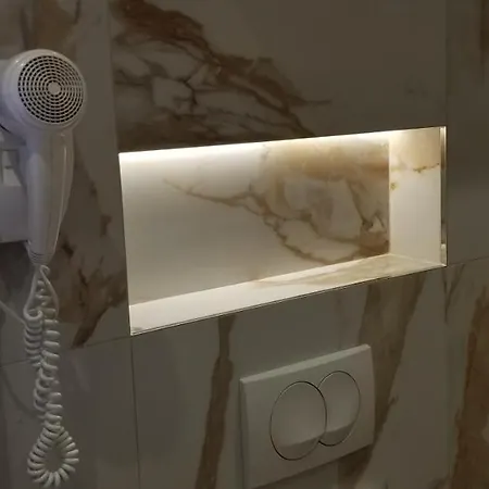 2a New Bazaar Appartement