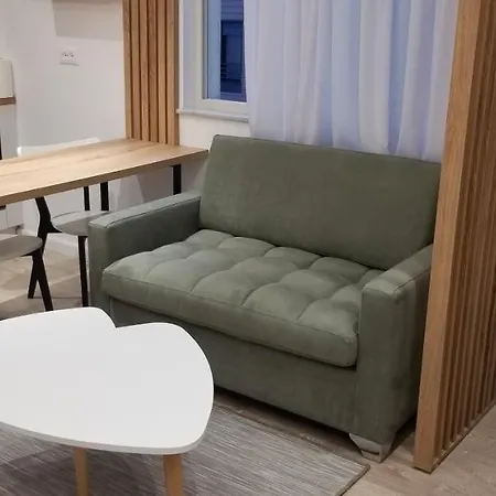 Appartement 2a New Bazaar Tirana