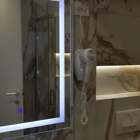 Appartement 2a New Bazaar Tirana