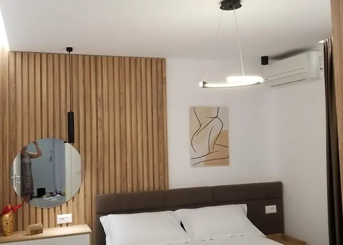 Apartament 2a New Bazaar Tirana