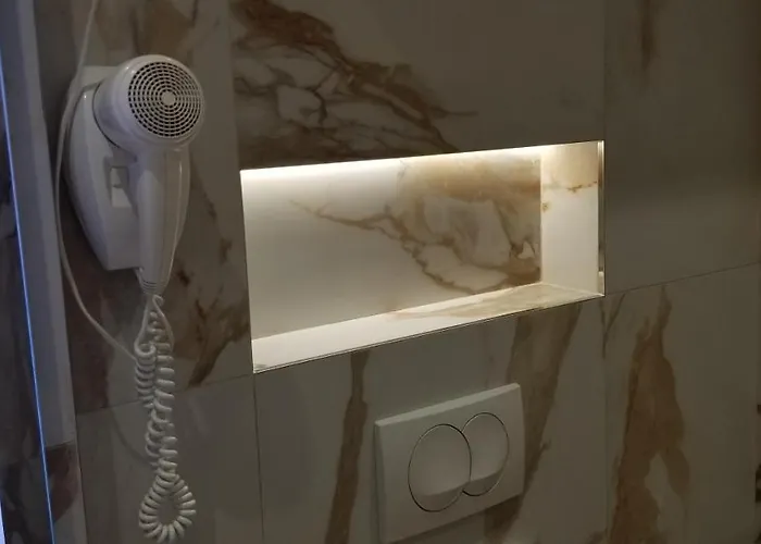 2a New Bazaar Appartamento